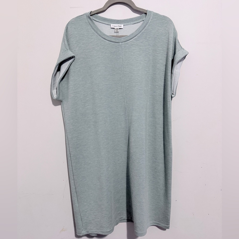 Calvin Klein Women's Light Gray Short Sleeve Tee